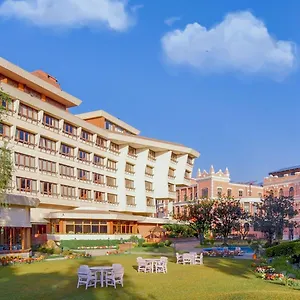 Yak&yeti Hotel